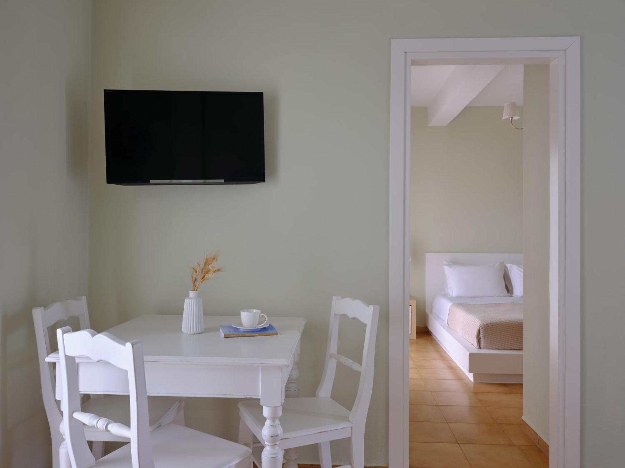 Aelia Apartment Agios Petros  Exterior photo