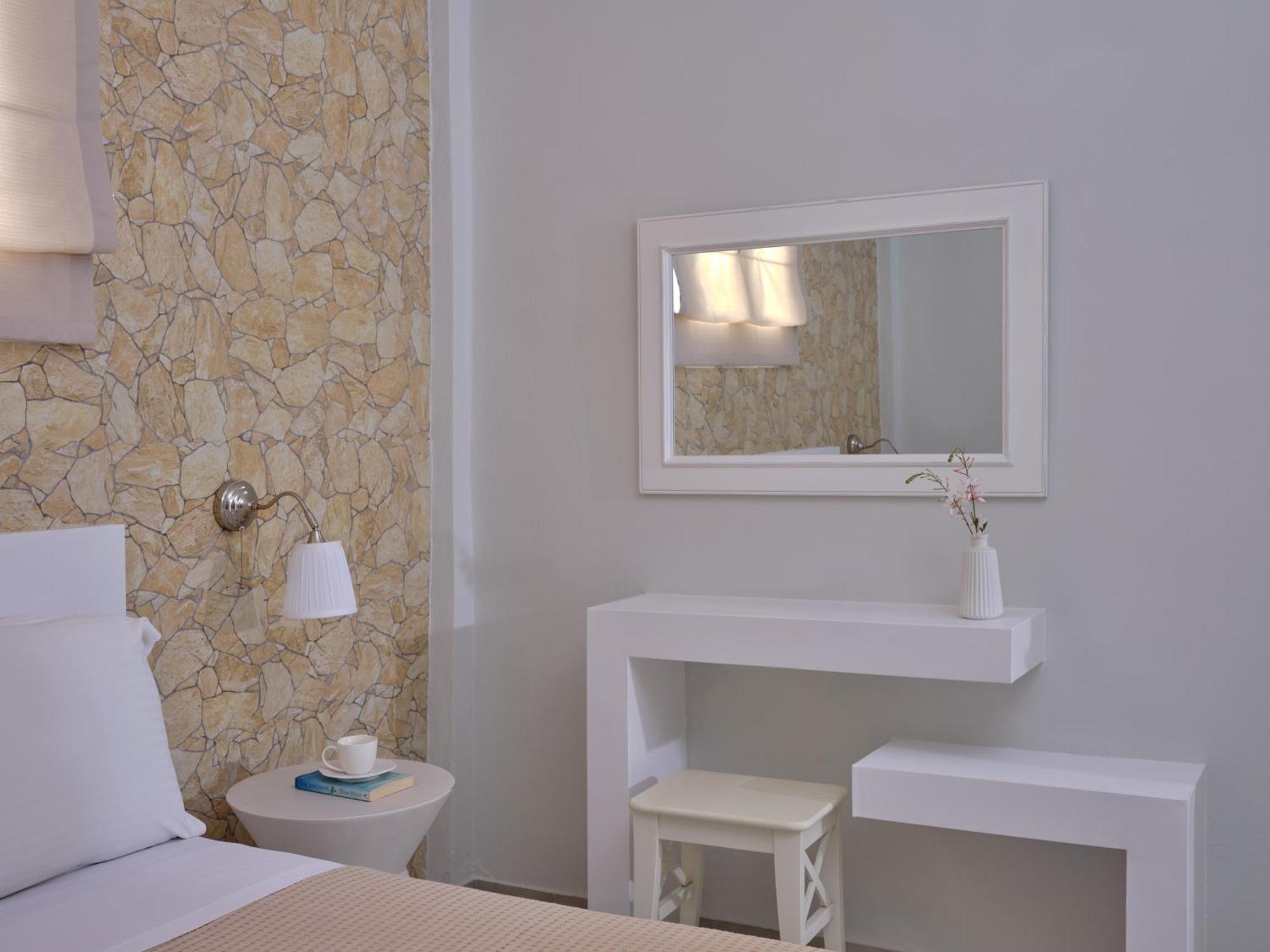 Aelia Apartment Agios Petros  Exterior photo